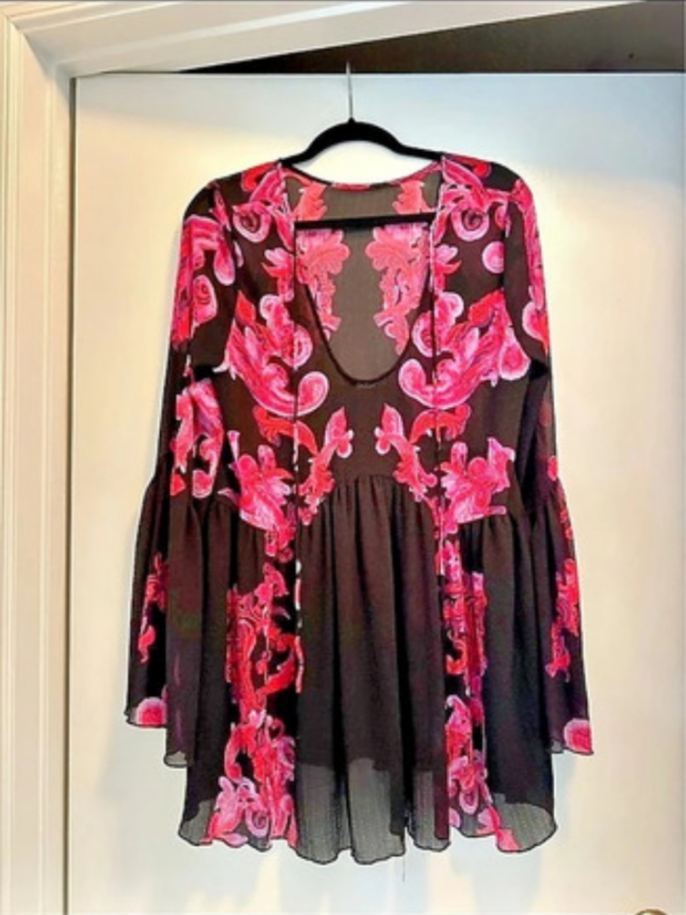 Unforgettable Floral Mini Dress in Black & Pink Like New
